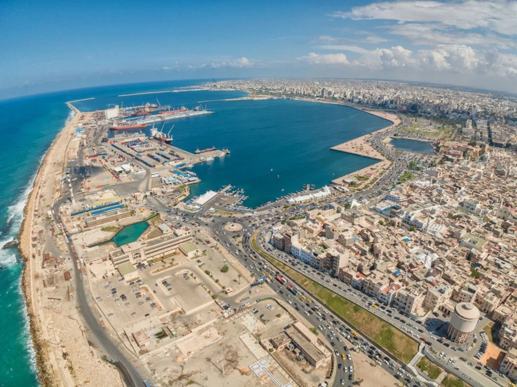 Top-Scholarships-for-Libyan-Students-Unlock-Global-Education-Opportunities-1024x767